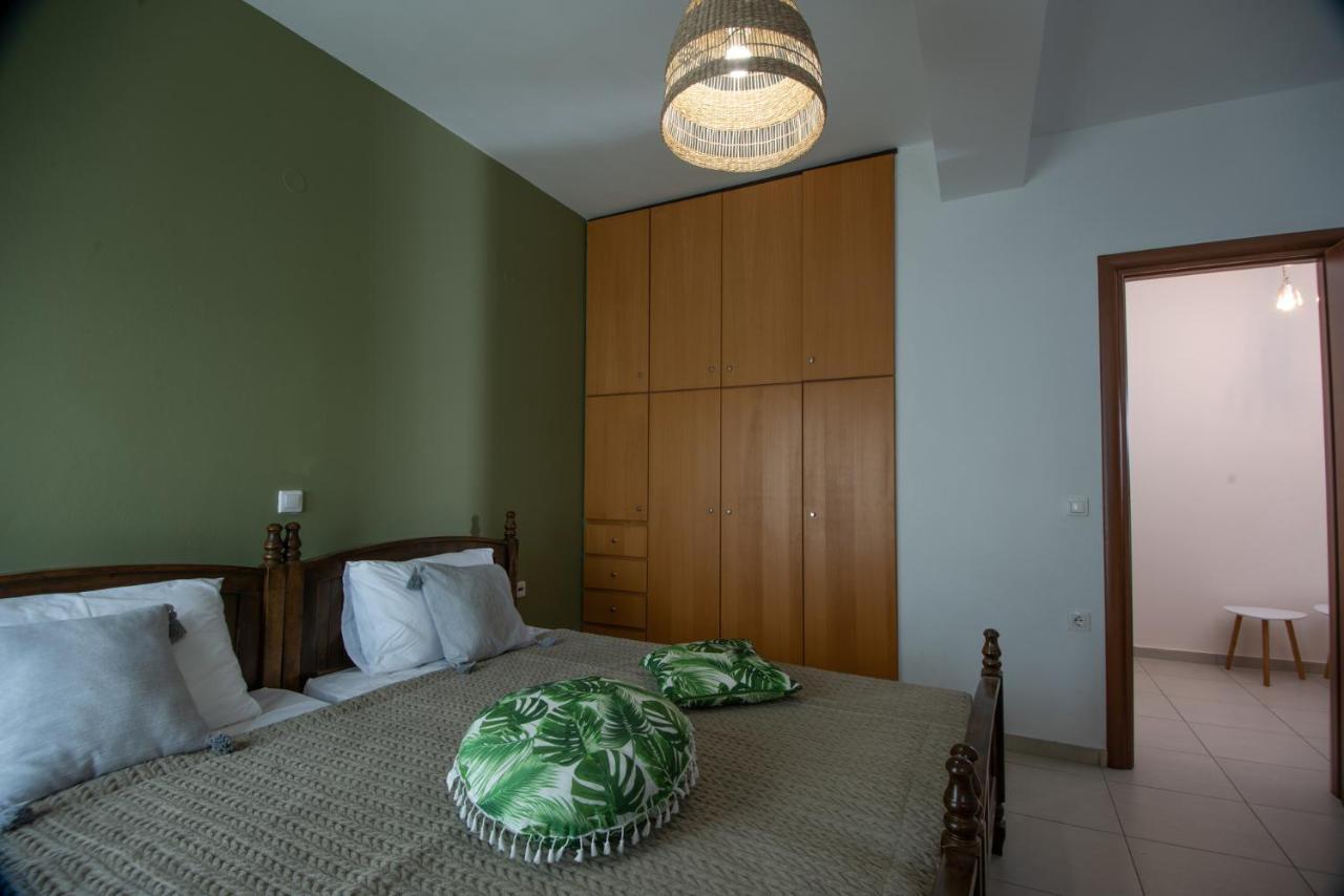 Chrisambelos Apartments Istro Ngoại thất bức ảnh